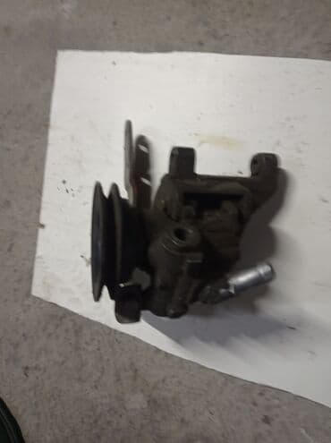 Бензиновый мотор 2005 г., 1.6 л, Б/у, Оригинал at lalafo.kg Бензиновый мотор 2005 г., 1.6 л, Б/у, Оригинал