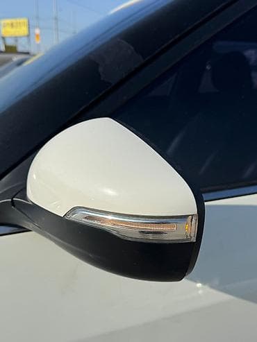 Транспорт: Ssangyong Tivoli: 2019 г., 1.6 л, Автомат, Бензин, Кроссовер — 10