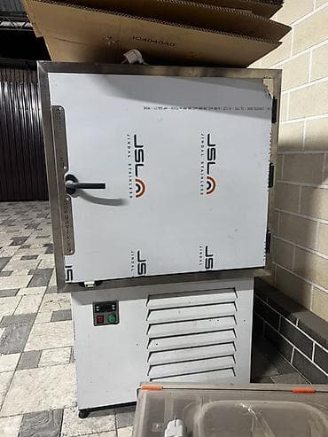 Промышленное оборудование для пищевого производства: 1) Камера