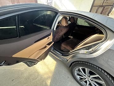 e34 525: Lexus ES: 2017 г., Автомат, Бензин, Седан — 8