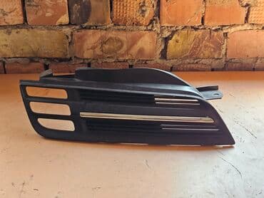 кызыл кия дракон: Решетка радиатора Nissan 2003 г., Б/у, Оригинал — 2