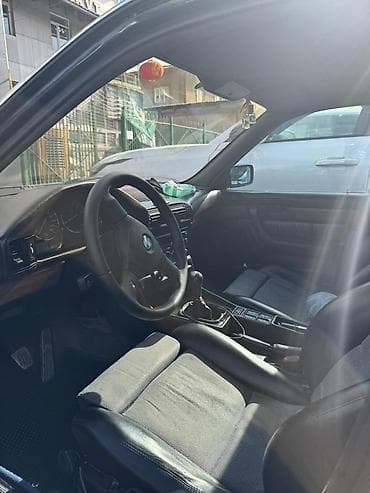 Скупка авто: BMW 520: 1990 г., 2.5 л, Механика, Бензин, Седан — 3