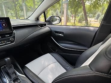 coroll: Toyota Corolla: 2021 г., 1.8 л, Автомат, Бензин, Седан — 10