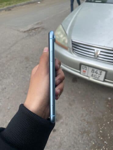 iphone 10: IPhone Xr, Б/у, 128 ГБ, Голубой, Чехол, 75 % — 2