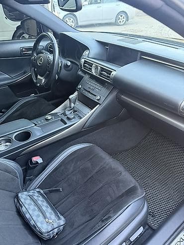 Lexus: Lexus IS: 2016 г., 2 л, Автомат, Бензин, Седан — 10