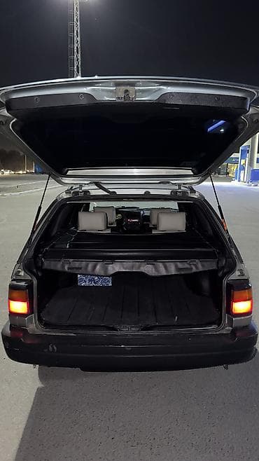 мазда демои: Volkswagen Passat: 1990 г., 1.8 л, Механика, Бензин, Универсал — 5