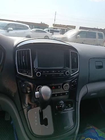 ош старекс: Hyundai Grand Starex: 2018 г., 2.5 л, Автомат, Дизель, Минивэн — 9