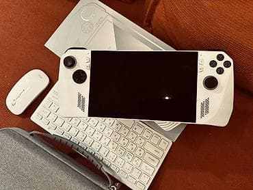 new 3ds: В подарок чехол, мышка, клавиатура . Идеальное состояние. Игровая — 2