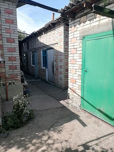 карапол дача: Продаётся одноэтажный кирпичный дом с двором и хозяйственными — 1