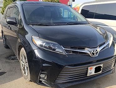 Toyota Sienna: 2015 г., 3.5 л, Автомат, Бензин, Минивэн