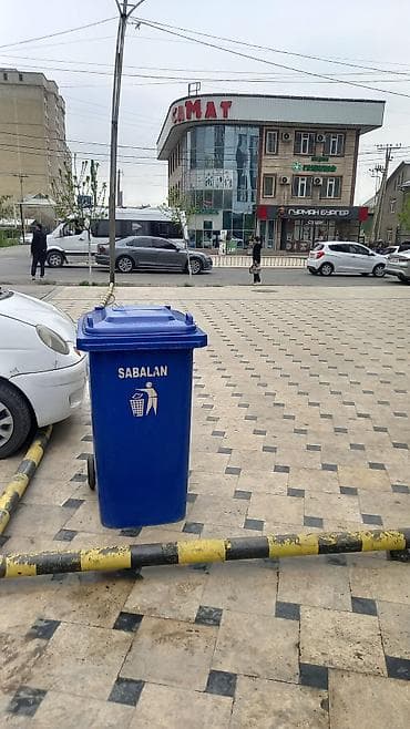 Материал: Пластик, На колесах, 240 л, В розницу at lalafo.kg Материал: Пластик, На колесах, 240 л, В розницу