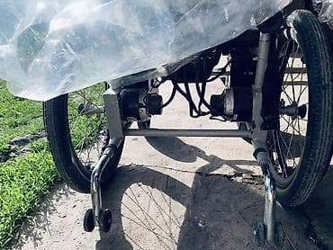 Инвалидные коляски: Электрическая инвалидная коляска - Привод: два мотор-колеса с каждой — 1