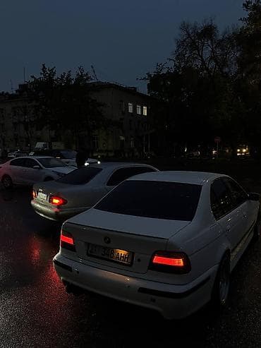 э 39: BMW 5 series: 2000 г., 3 л, Автомат, Бензин, Седан — 3
