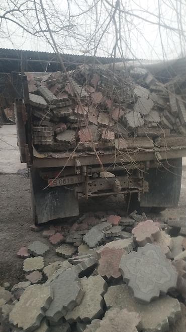 разгрузки: Вывоз строительного мусора — 5