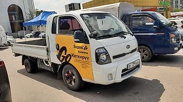 bongo kia: Легкий грузовик, Kia, Стандарт, Б/у — 2
