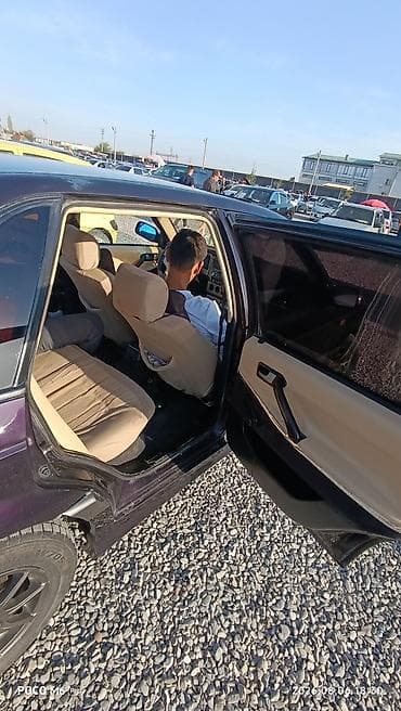 transporter multivan: Volkswagen Passat: 1991 г., 1.8 л, Механика, Бензин, Лифтбек — 7