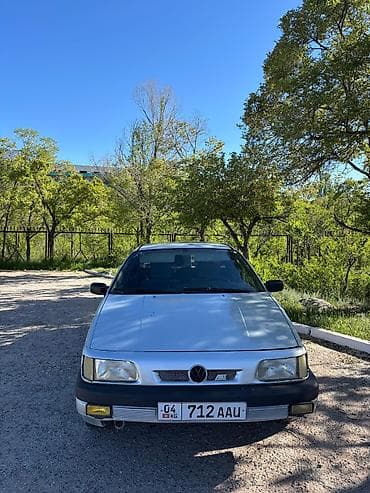 тулпар моторс купить авто: Volkswagen Passat: 1989 г., 1.8 л, Механика, Бензин, Седан — 1