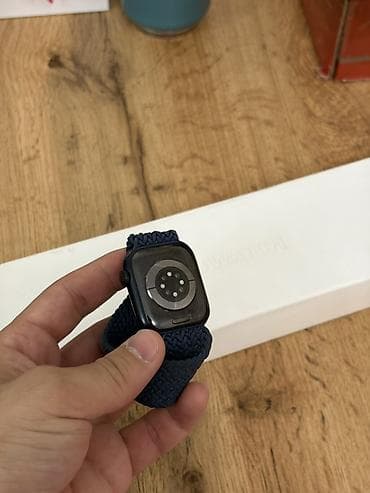 Акылдуу сааттар: Apple Watch 7 41mm Черный алюминиевый корпус, темно‑синий плетёный — 3