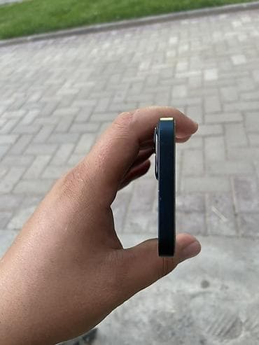 garmin 970 forerunner: IPhone 13, Midnight — 6