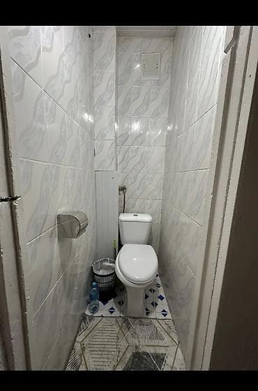 продаю комок: 3 комнаты, 70 м², 106 серия, 4 этаж, Евроремонт — 4
