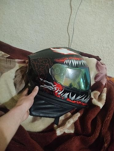 Скутерлер: Мото шлеми, Колдонулган — 3