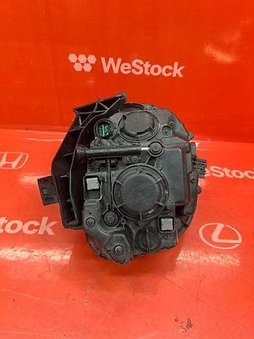 Автозапчасти: Передняя левая фара Hyundai 2019 г., Б/у, Оригинал — 4