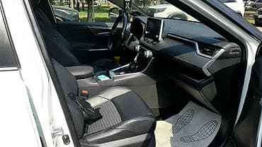 тайота 4х4: Toyota RAV4: 2019 г., Гибрид, Кроссовер — 8