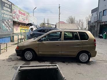 sp 4: Mitsubishi Space Star: 1999 г., 1.3 л, Механика, Бензин, Минивэн — 1
