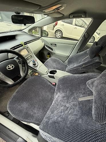 тойота ярис гибрид цена: Toyota Prius: 2013 г., 1.8 л, Вариатор, Гибрид, Хэтчбэк — 4