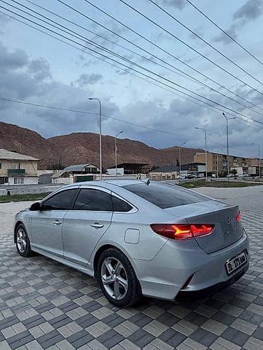 волво 500: Hyundai Sonata: 2020 г., 2 л, Автомат, Газ, Седан — 4