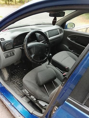 парктроник kia: Kia Spectra: 2005 г., Бензин, Седан — 6