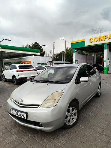 Унаа: Toyota Prius: 2005 г., 1.5 л, Вариатор, Гибрид, Хетчбек — 4