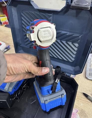 шуруповерт dewalt бишкек: Аккумуляторная дрель-шуруповерт в кейсе Комплектация: - — 3