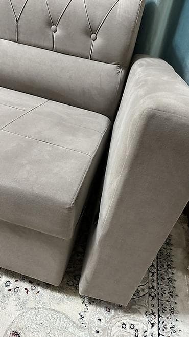 coffee table: Прямой диван, Б/у — 4