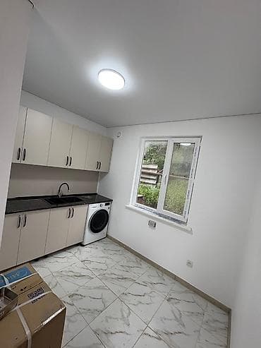 дешевые квартиры посуточно: Аламедин базардын жанынан ушул квартира берилет. 2 этажы. кыздарга — 7