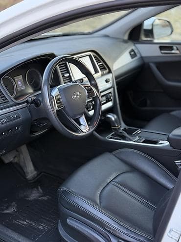 Продажа авто: Hyundai Sonata: 2018 г., 2 л, Автомат, Газ, Седан — 8