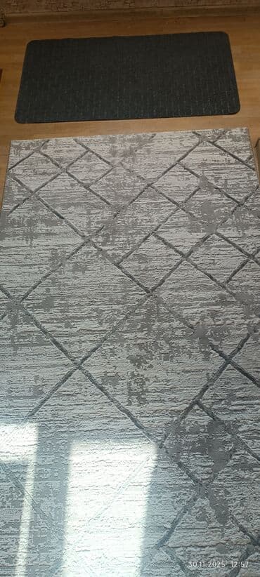 тканевый стеллаж: Ковер Б/у, Вискоза, Безналичная/наличная оплата — 3