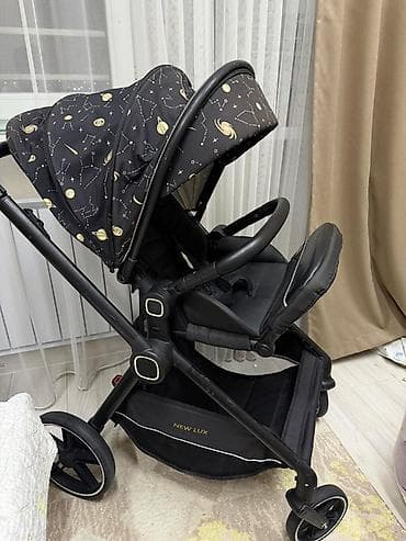 Детская прогулочная коляска New Lux - Стильный принт «космос» на