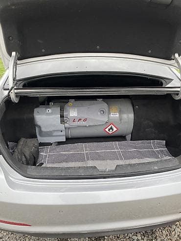 Продажа авто: Hyundai Sonata: 2015 г., 0.2 л, Автомат, Газ, Седан — 2