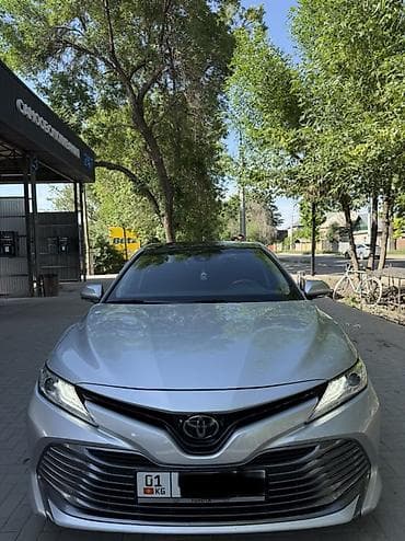 chevrolet comaro: Toyota Camry: 2018 г., 2.5 л, Автомат, Бензин, Седан — 1