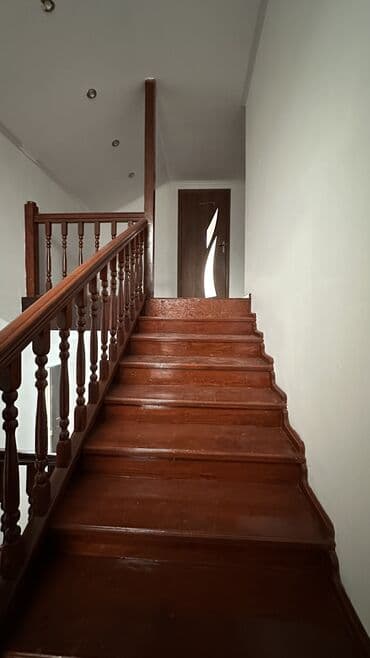 бишкек кок жар квартира: Үй, 130 м², 6 бөлмө — 3