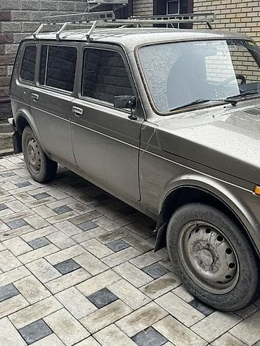 наклейки на капот авто: ВАЗ (ЛАДА) 4x4 Нива: 2000 г., Механика, Внедорожник — 1