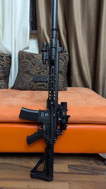 Продам орбизный автомат M4A1 / AR-15. Есть два магазина, два прицела at lalafo.kg Продам орбизный автомат M4A1 / AR-15. Есть два магазина, два прицела