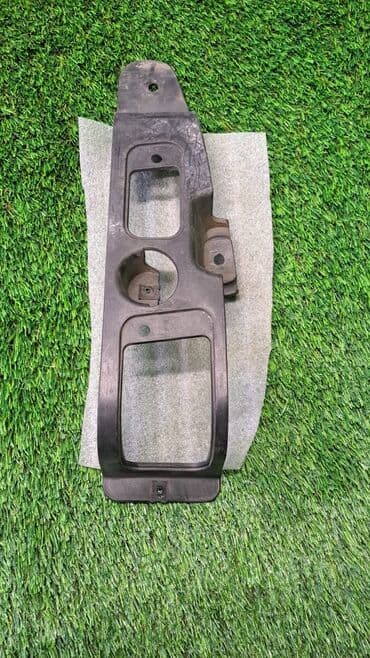 x3: Кронштейн заднего бампера левый Оригинальный номер запчасти: / / — 2