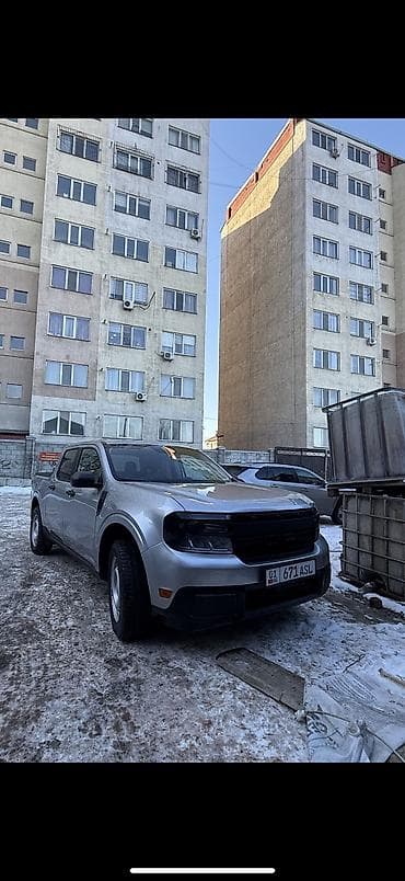 форт маврик: Комплект передних фар Ford 2022 г., Б/у, Оригинал, США — 1