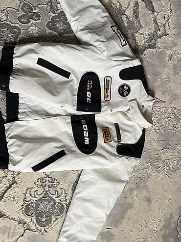 Атайын кийим: Бомбер Be Adam x MOTO DROP “FRU”
Размер М 
Цена 1500 — 2