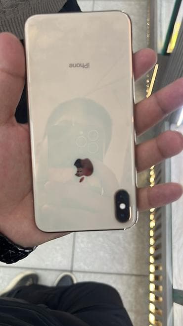 IPhone Xsmax Max, 256 ГБ - Цвет: золотой - Дисплей 6.5", OLED Super