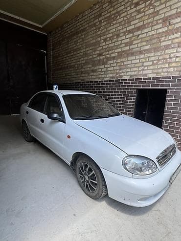 бишкек авто салон: Chevrolet Lanos: 2002 г., Седан — 1