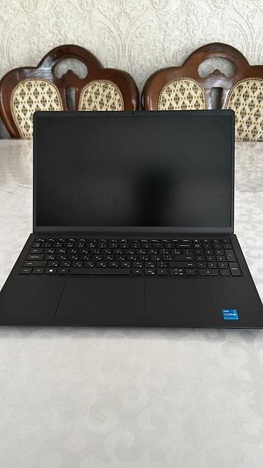 Ноутбук, Dell, 16 ГБ ОЗУ, Intel Core i5, 15.6 ", Б/у, Для работы, учебы, память SSD