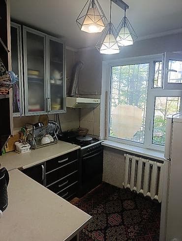 Квартиры: 3 комнаты, 58 м², 104 серия, 2 этаж, Косметический ремонт — 1